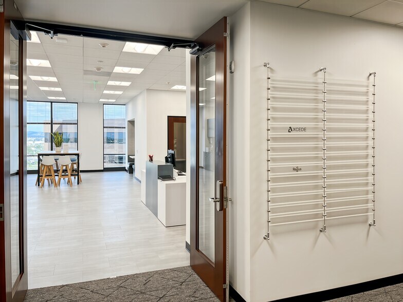 More Photos Of 2020 Main St, Irvine Coworking Space