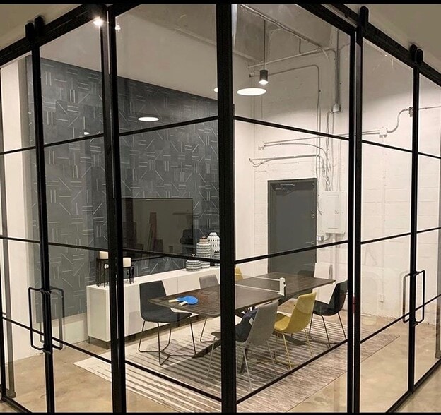 More Photos Of 1211 Okeechobee Rd, West Palm Beach Warehouse For Lease