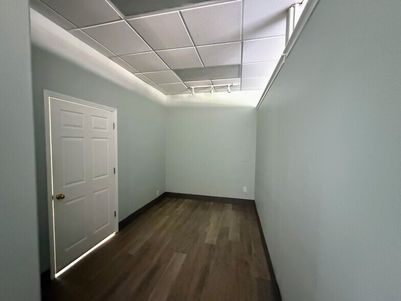 More Photos Of 1492 Us Highway 395 N, Gardnerville Unknown For Lease