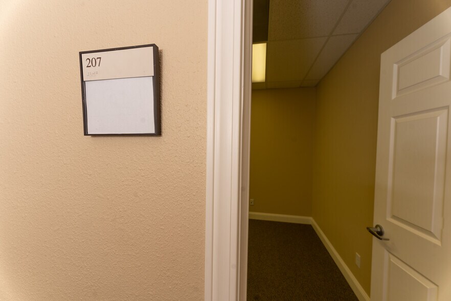 More Photos Of 1832 Woodmoor Dr, Monument Office For Lease