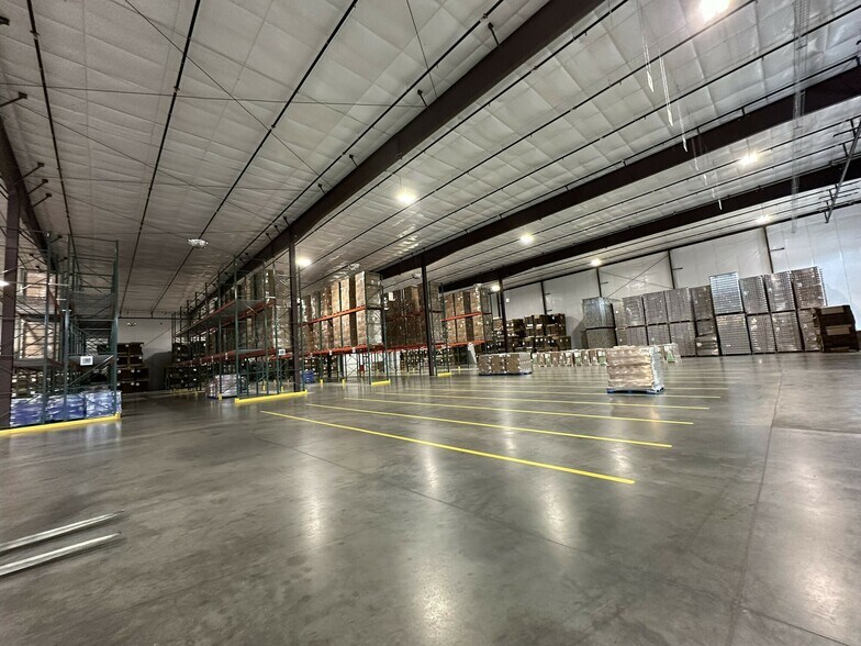 More Photos Of 810 Chesapeake Dr, Cambridge Warehouse For Sale