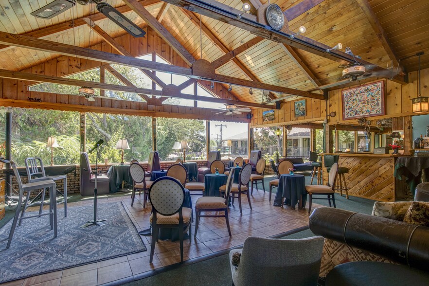 More Photos Of 13383 Sierra Way, Kernville Hotel For Sale