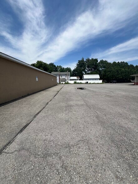 More Photos Of 1105 Floyd Ave, Rome Freestanding For Lease