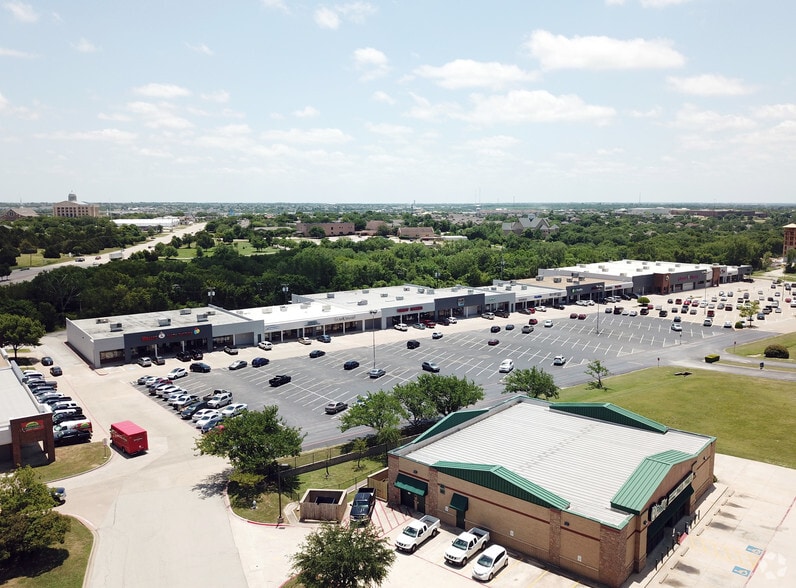 More Photos Of 1107-1208 Ridge Rd, Rockwall Unknown For Lease