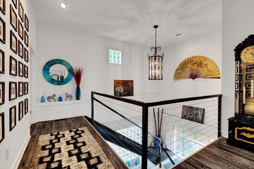 More Photos Of 282 Walker St SW, Atlanta Apartments For Sale
