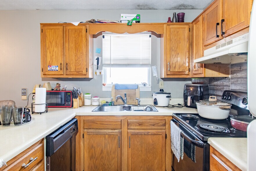 More Photos Of 825 Old Morgantown Rd, Bowling Green Apartments For Sale