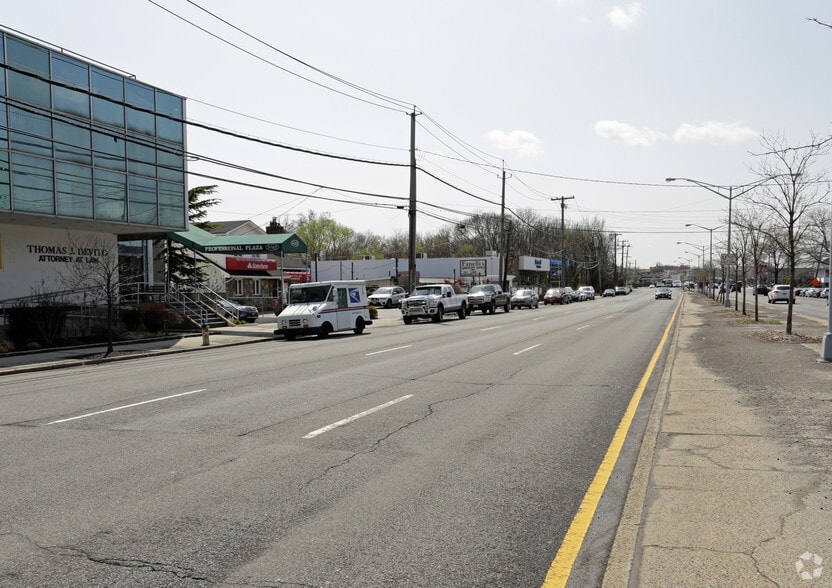 More Photos Of 2025 Richmond Ave, Staten Island Unknown For Lease