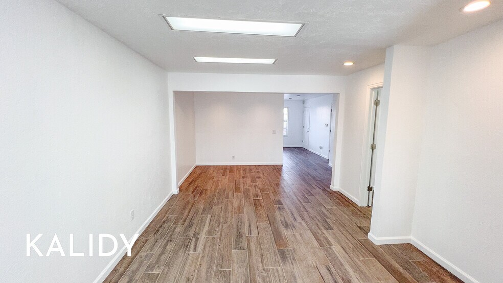 More Photos Of 5900-5912 W Hefner Rd, Oklahoma City Office For Lease