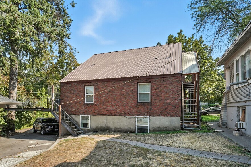 More Photos Of 1204 W 8th Ave, Spokane Apartments For Sale