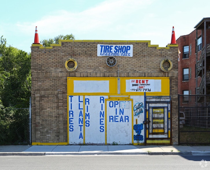 More Photos Of 4315 W Roosevelt Rd, Chicago Auto Repair For Lease
