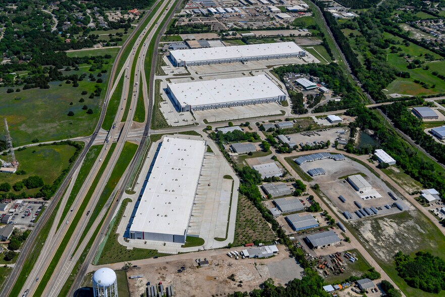 More Photos Of 1101 Mt Lebanon Rd, Cedar Hill Unknown For Lease