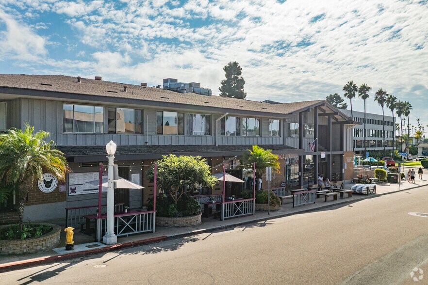 More Photos Of 2255-2261 Avenida De La Playa, La Jolla Storefront Retail Office For Lease