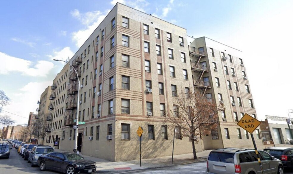 Primary Photo Of 2230 Tiebout Ave, Bronx Apartments For Sale