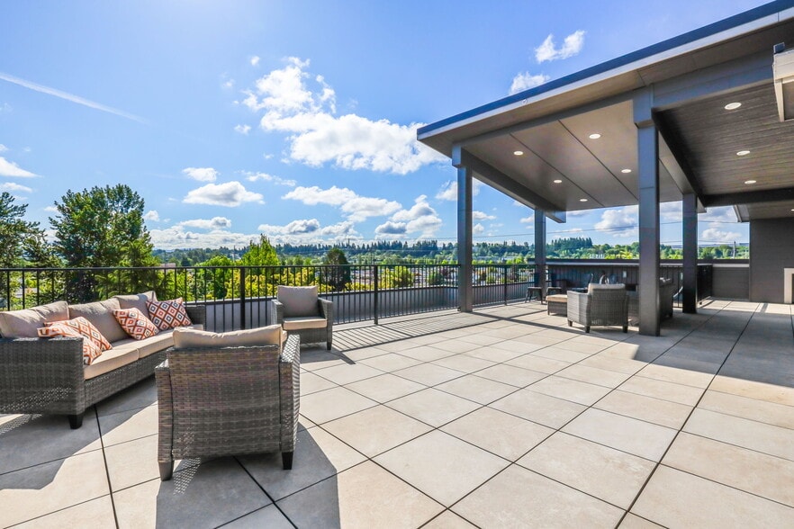 More Photos Of 22025 NE Halsey St, Fairview Apartments For Lease