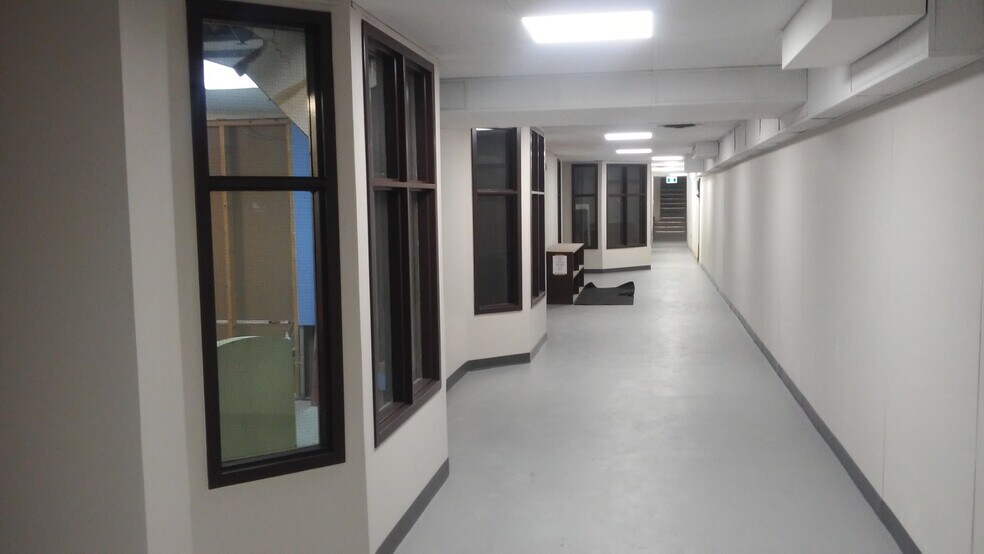 More Photos Of 10525 Jasper Ave NW, Edmonton Storefront For Lease