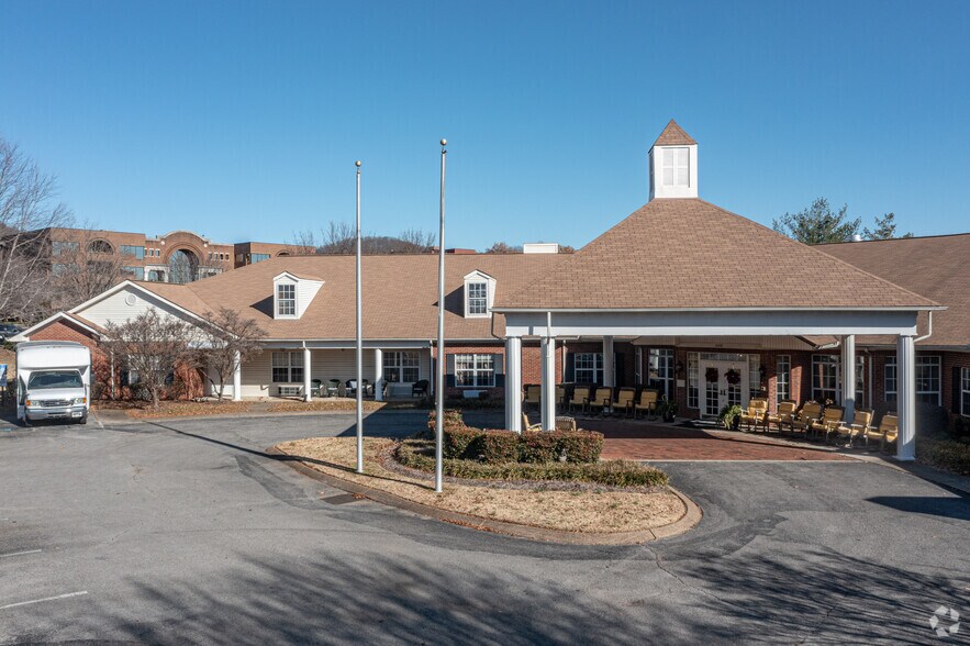 Primary Photo Of 200 Winners Cir S, Brentwood Medical For Sale