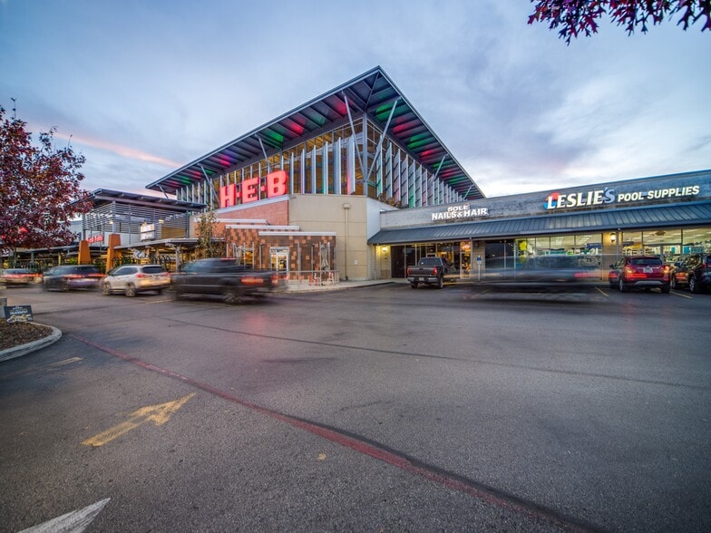More Photos Of 24165 W IH-10, San Antonio Unknown For Lease