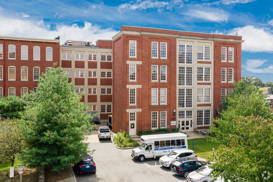 More Photos Of 1 Grant St, Framingham Office For Lease