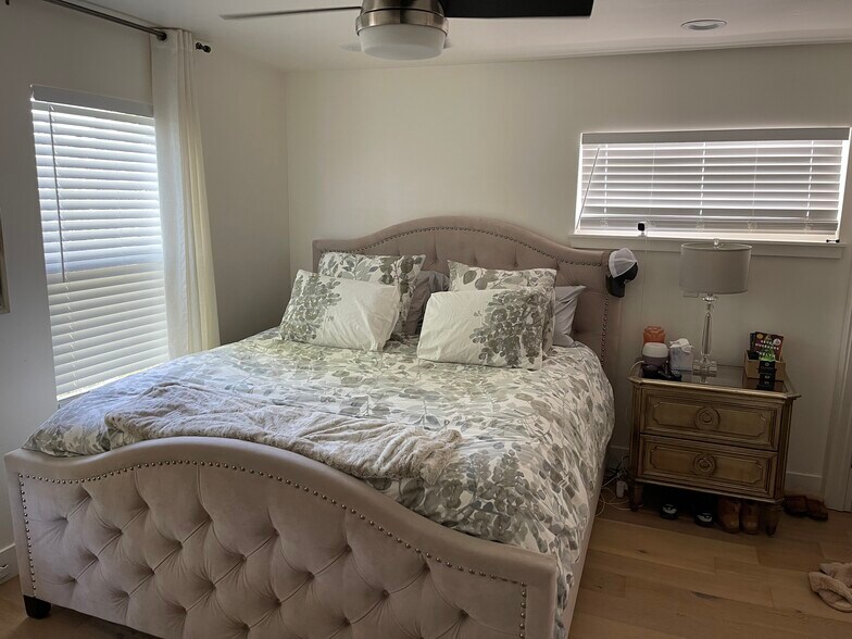 More Photos Of 144 Reamer St, Auburn Specialty For Sale