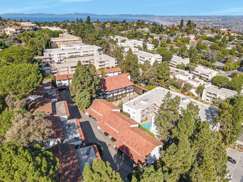 More Photos Of 5644 Ravenspur Dr, Rancho Palos Verdes Apartments For Sale