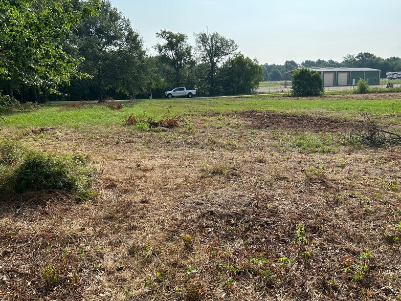 More Photos Of South US Hwy 79/84, Palestine Land For Sale