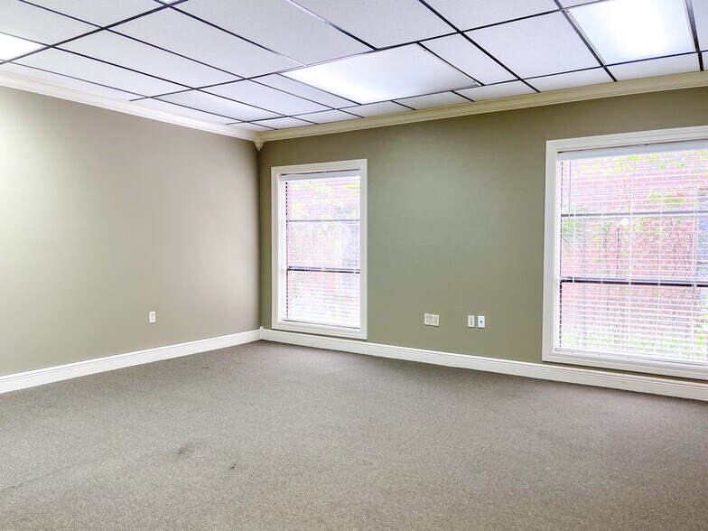 More Photos Of 4744 Jamestown Ave, Baton Rouge Medical For Lease