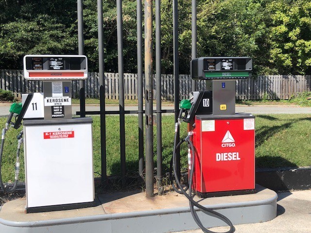 More Photos Of 419 S Main St, Graham Convenience Store For Sale