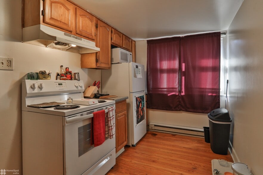 More Photos Of 516 Broadway, Bethlehem Apartments For Sale