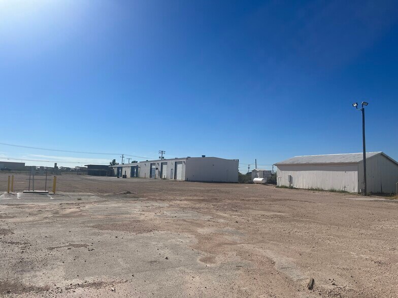 More Photos Of 6600 W Highway 80, Midland Warehouse For Sale