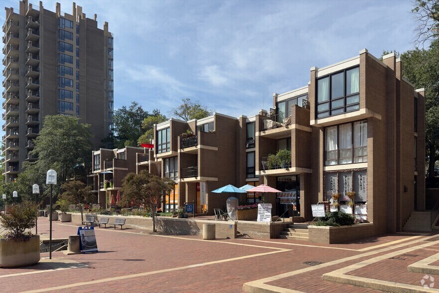 Primary Photo Of 11404-11440 Washington Plz W, Reston Apartments For Sale