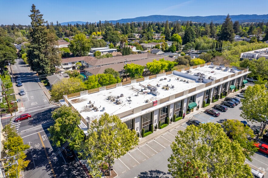 More Photos Of 800-830 Menlo Ave, Menlo Park Office For Lease
