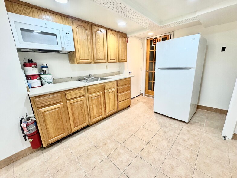 More Photos Of 4605 30th Ave, Astoria Apartments For Sale