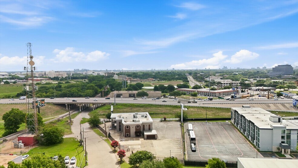 More Photos Of 8855 N Stemmons Fwy, Dallas Office For Sale