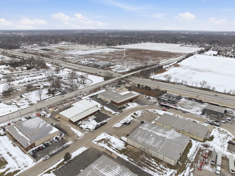 More Photos Of 20620 Burl Ct, Joliet Warehouse For Sale