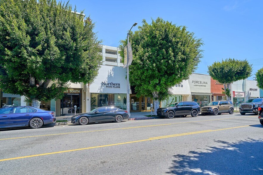 More Photos Of 130-134 S Robertson Blvd, Los Angeles Storefront For Sale