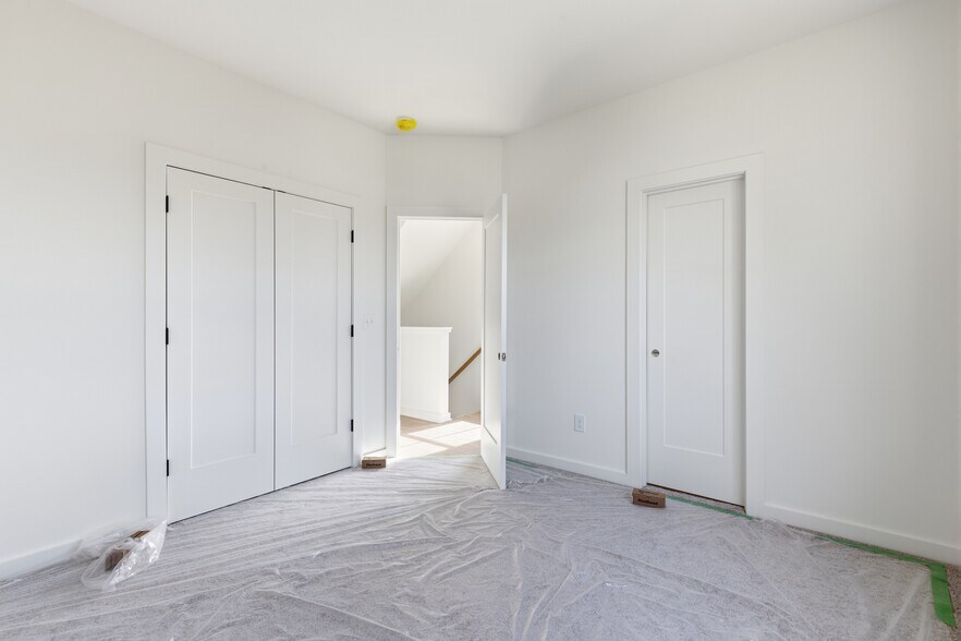 More Photos Of 3824 Mitchell Mill Rd, Raleigh Apartments For Sale