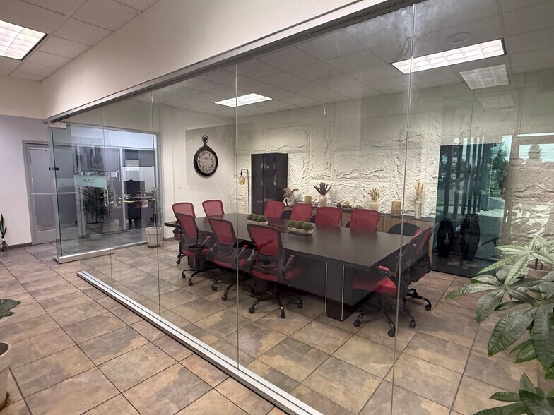 More Photos Of 14107 Dinard Ave, Santa Fe Springs Warehouse For Lease