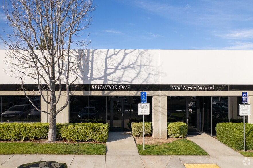 More Photos Of 3002 Dow Ave, Tustin Light Manufacturing For Lease