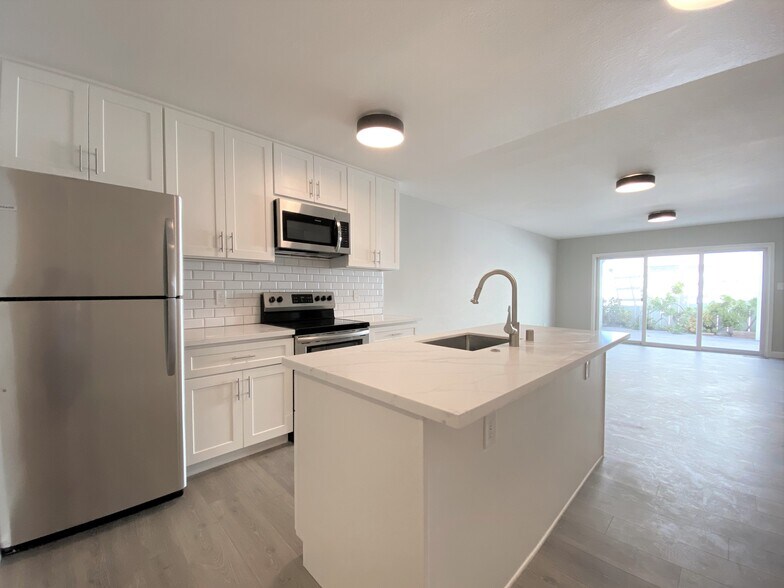 More Photos Of 631 Masonic Way, Belmont Apartments For Sale