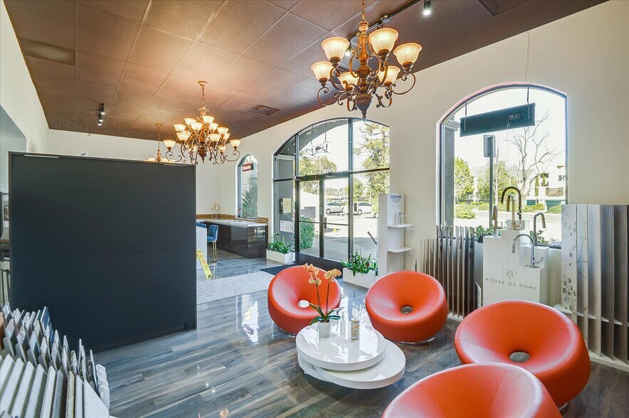 More Photos Of 950 E El Camino Real, Sunnyvale Freestanding For Lease