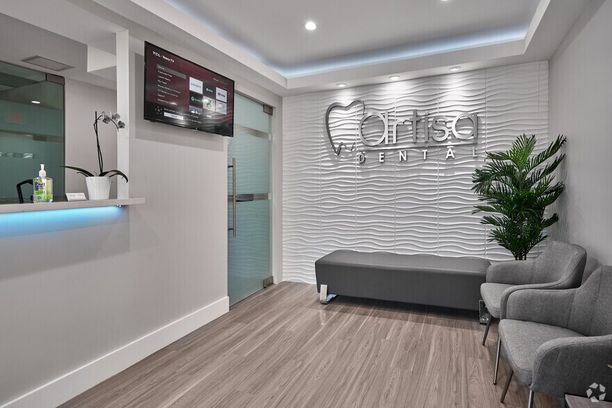 More Photos Of 1865 N Corporate Lakes Blvd, Weston Medical For Lease