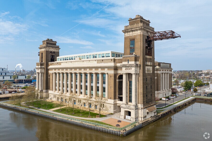 More Photos Of 2501 Seaport Dr, Chester Office For Lease