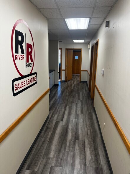 More Photos Of 8888 Hall St, Saint Louis Unknown For Lease