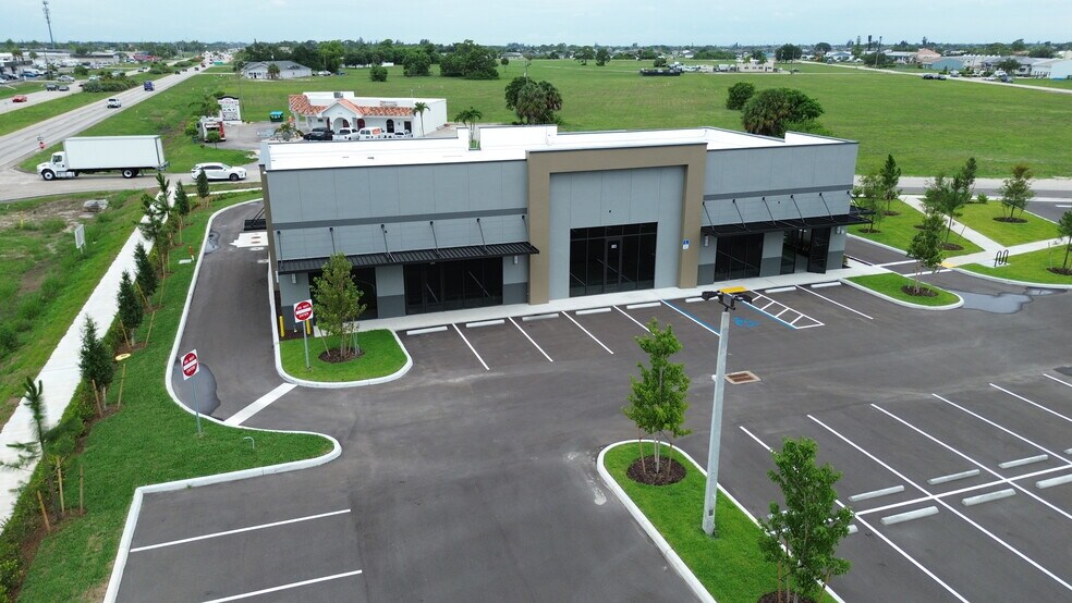 More Photos Of 1203-1211 NE Pine Island Ln, Cape Coral Unknown For Lease