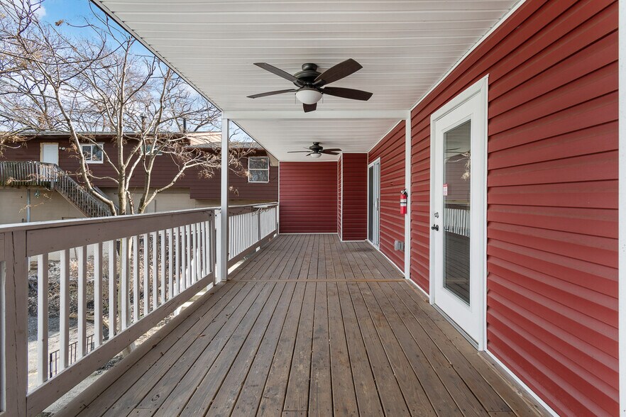 More Photos Of 1177 Canton Rd, Akron Storefront For Sale