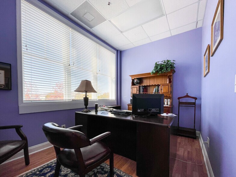 More Photos Of 1012 Market St, Fort Mill Loft Creative Space For Sale