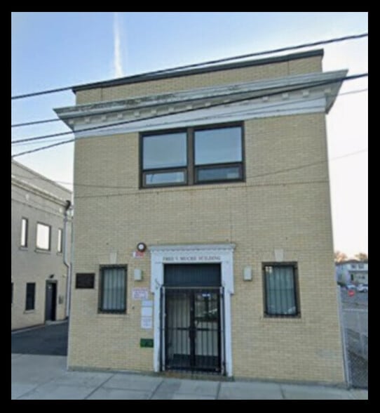 More Photos Of 1214 Castleton Ave, Staten Island Bank For Lease