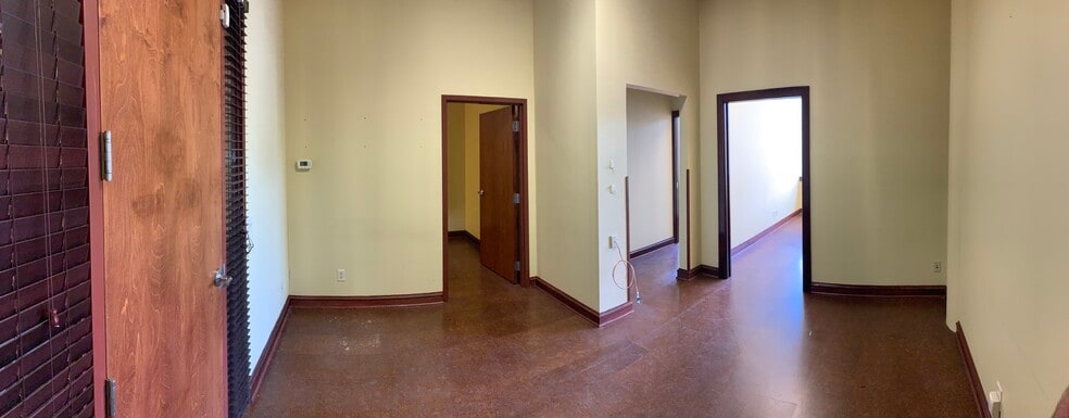 More Photos Of 5309-5325 S Lyndale Ave, Minneapolis Unknown For Lease