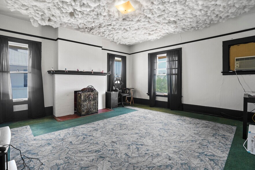 More Photos Of 1207 E Rio Grande Ave, El Paso Multifamily For Sale