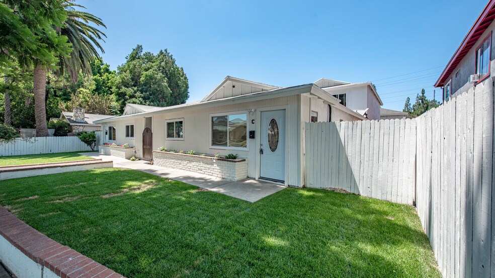 More Photos Of 2117 Teri Pl, Fullerton Apartments For Sale